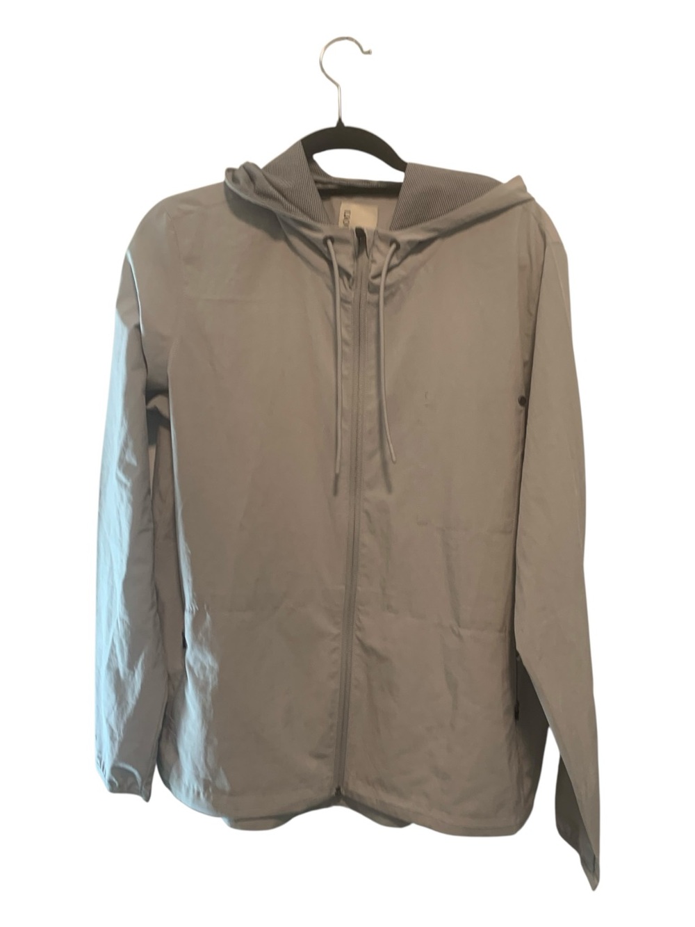 NWT Vuori outdoor trainer shell PLATINUM LINEN TEXTURE Size L